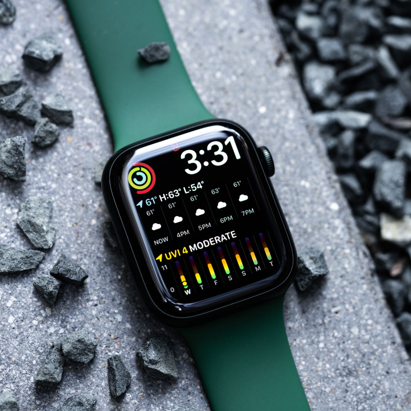 Recenze Apple Watch Series 7: Nejrozporuplnější Apple produkt roku